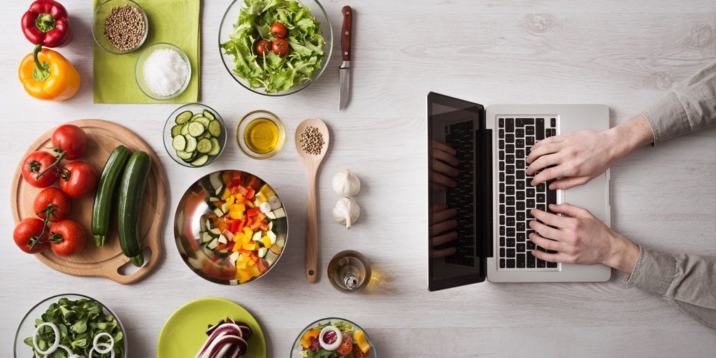 Personalized Food Delivery Software Within Reach Of Fingertips